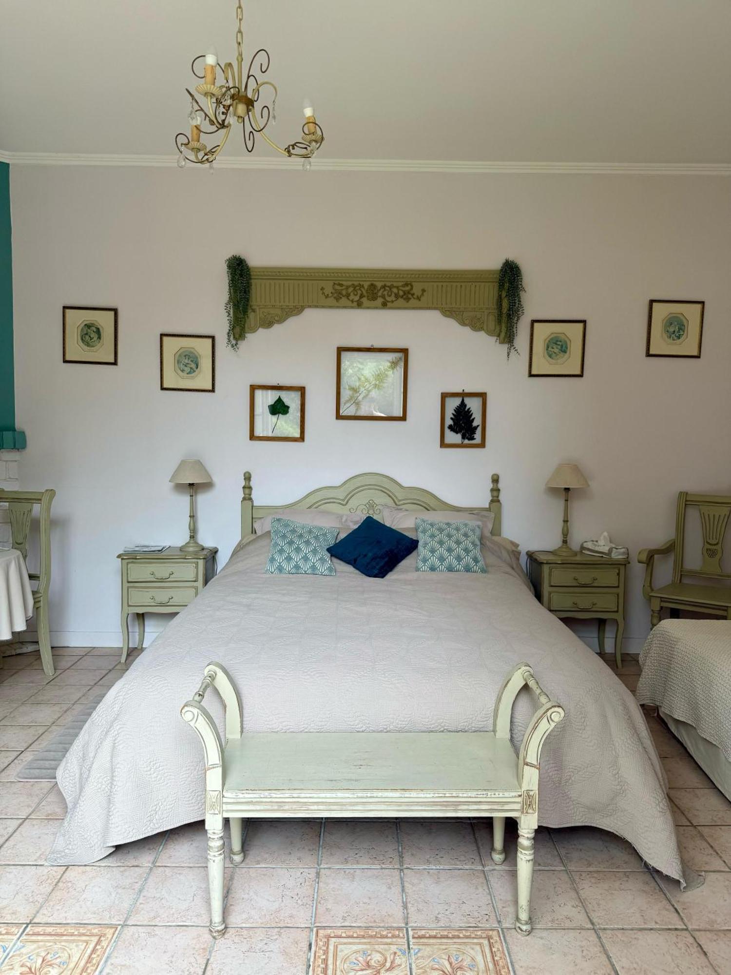 Bed and Breakfast Le Domaine Des Pres Du Hom Bézu-Saint-Éloi Zewnętrze zdjęcie
